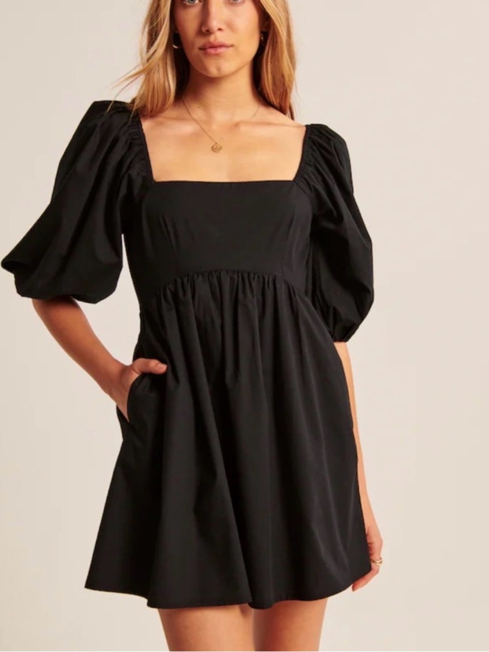 Abercrombie & Fitch Black Square-Neck Puff Sleeve Romper